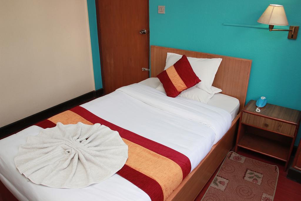 Shree Tibet Family Guest House Kathmandu Ngoại thất bức ảnh