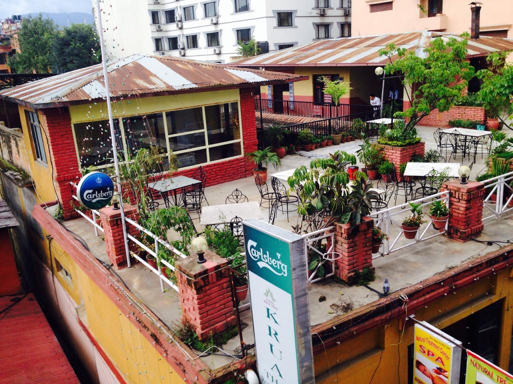 Shree Tibet Family Guest House Kathmandu Ngoại thất bức ảnh