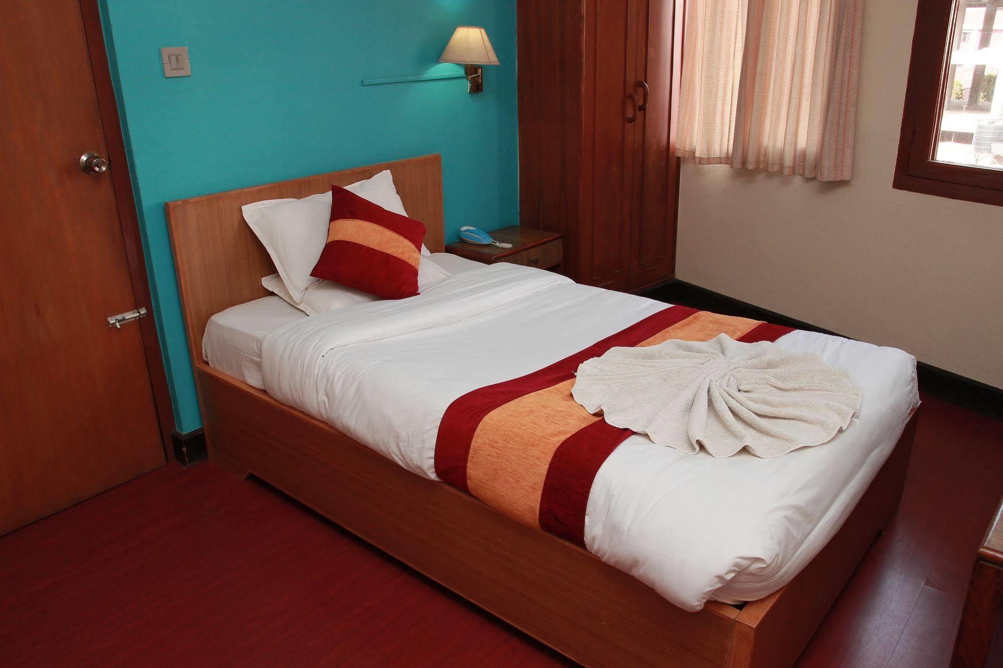 Shree Tibet Family Guest House Kathmandu Ngoại thất bức ảnh