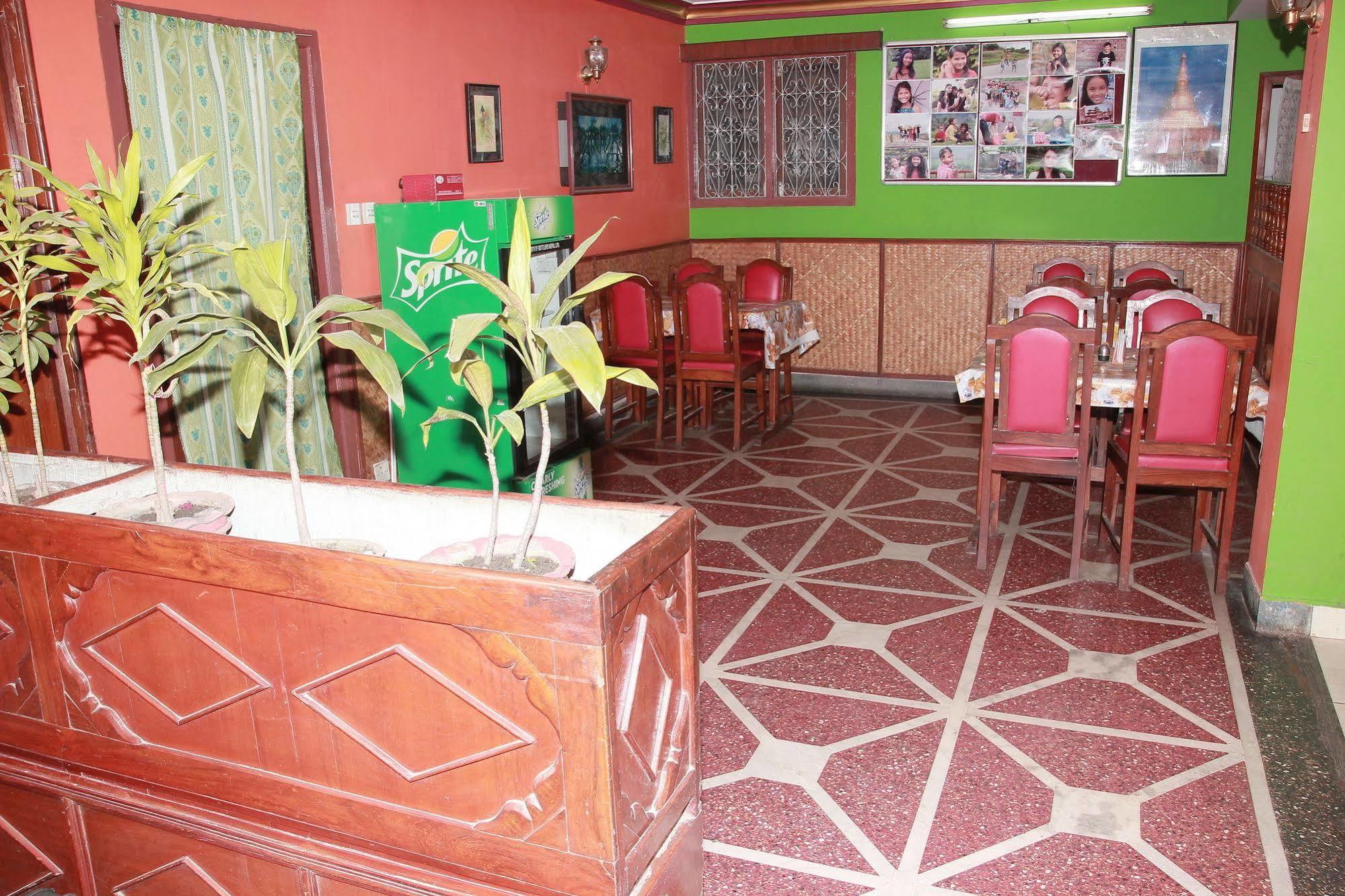 Shree Tibet Family Guest House Kathmandu Ngoại thất bức ảnh