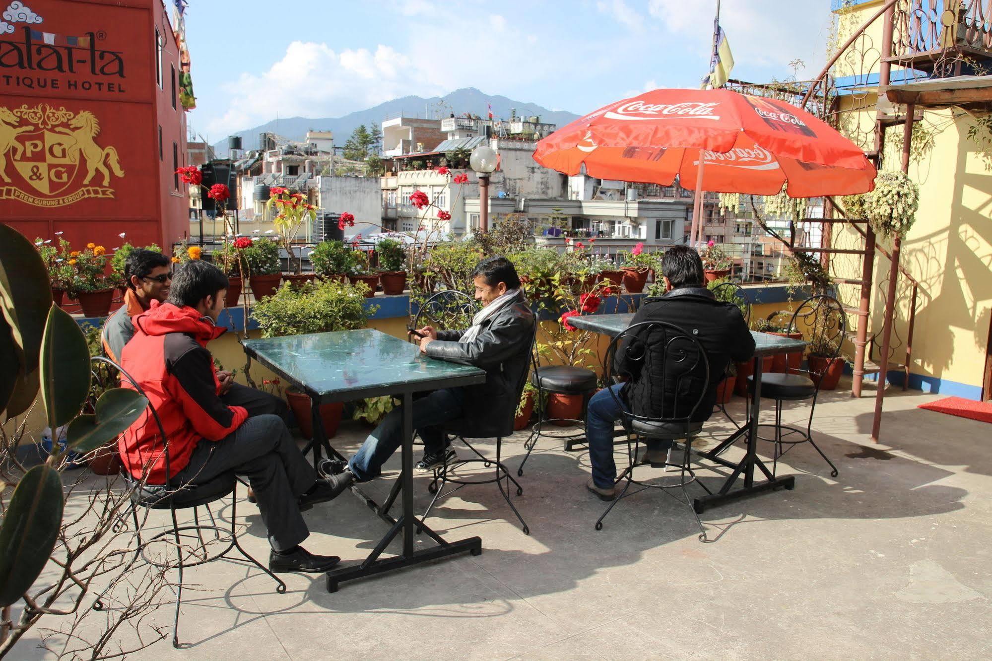 Shree Tibet Family Guest House Kathmandu Ngoại thất bức ảnh